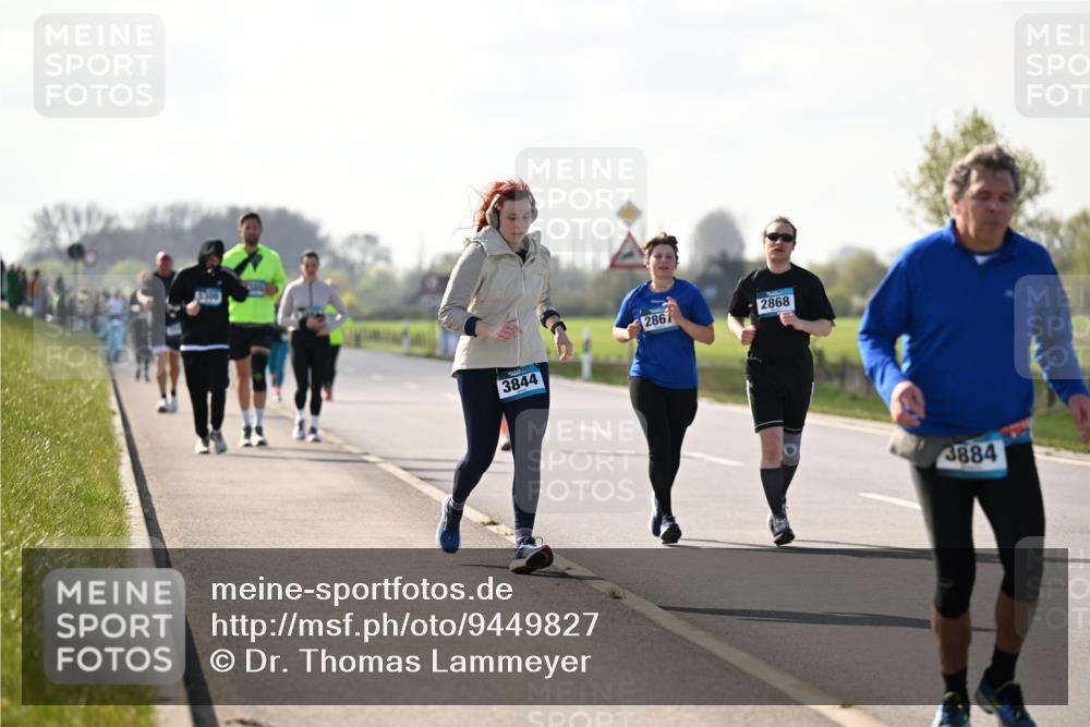 12.04.2026 - 45. Internationalen Wilhelmsburger Insellauf Dr. Thomas Lammeyer http://msf.ph/oto/9449827 12.04.2026 10:40:06 Laufen 3844, 286, 2868, 3884 meine-sportfotos.de