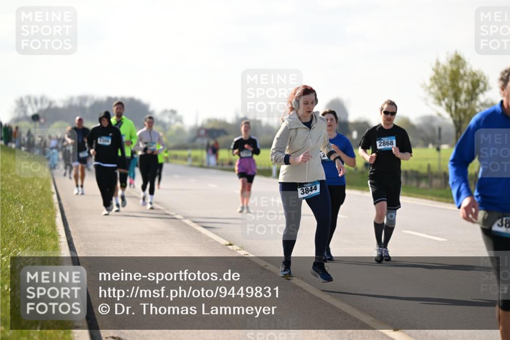 12.04.2026 - 45. Internationalen Wilhelmsburger Insellauf Dr. Thomas Lammeyer http://msf.ph/oto/9449831 12.04.2026 10:40:07 Laufen 3844, 2868, 38 meine-sportfotos.de