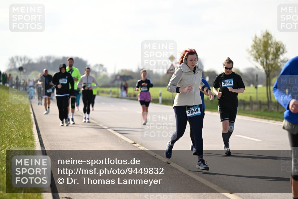 12.04.2026 - 45. Internationalen Wilhelmsburger Insellauf Dr. Thomas Lammeyer http://msf.ph/oto/9449832 12.04.2026 10:40:07 Laufen 5306, 3844, 2868 meine-sportfotos.de