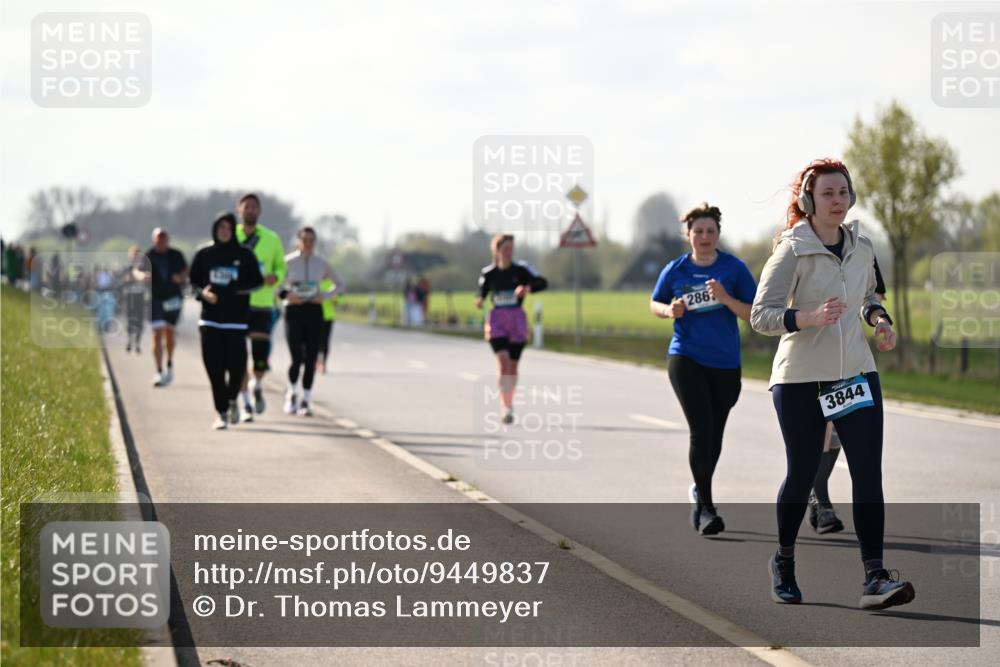 12.04.2026 - 45. Internationalen Wilhelmsburger Insellauf Dr. Thomas Lammeyer http://msf.ph/oto/9449837 12.04.2026 10:40:08 Laufen 286, 3844 meine-sportfotos.de