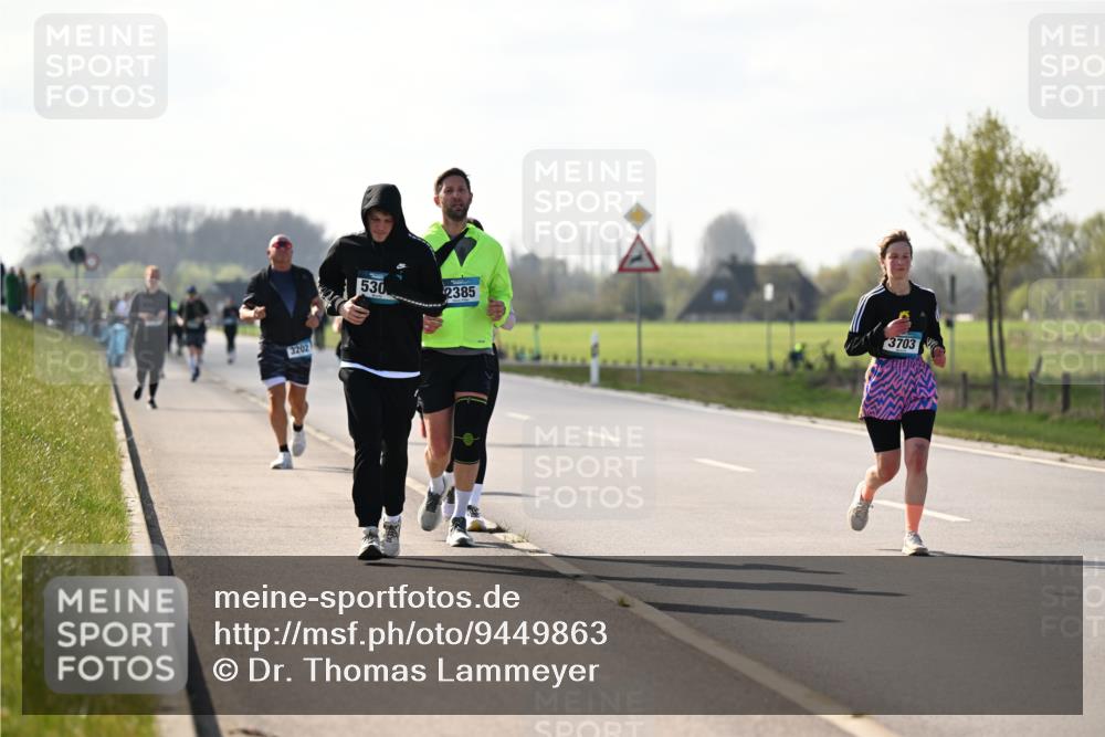 12.04.2026 - 45. Internationalen Wilhelmsburger Insellauf Dr. Thomas Lammeyer http://msf.ph/oto/9449863 12.04.2026 10:40:13 Laufen 3202, 530, 2385, 3703 meine-sportfotos.de