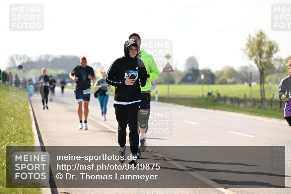 12.04.2026 - 45. Internationalen Wilhelmsburger Insellauf Dr. Thomas Lammeyer http://msf.ph/oto/9449875 12.04.2026 10:40:15 Laufen 5209 meine-sportfotos.de