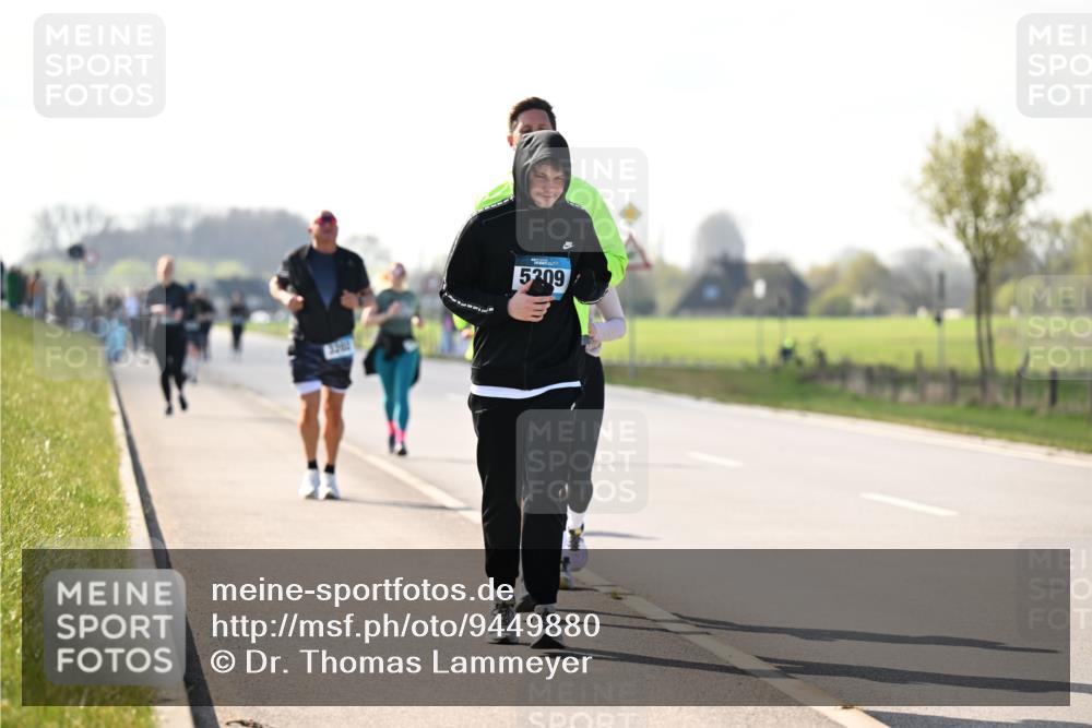 12.04.2026 - 45. Internationalen Wilhelmsburger Insellauf Dr. Thomas Lammeyer http://msf.ph/oto/9449880 12.04.2026 10:40:15 Laufen 5209 meine-sportfotos.de