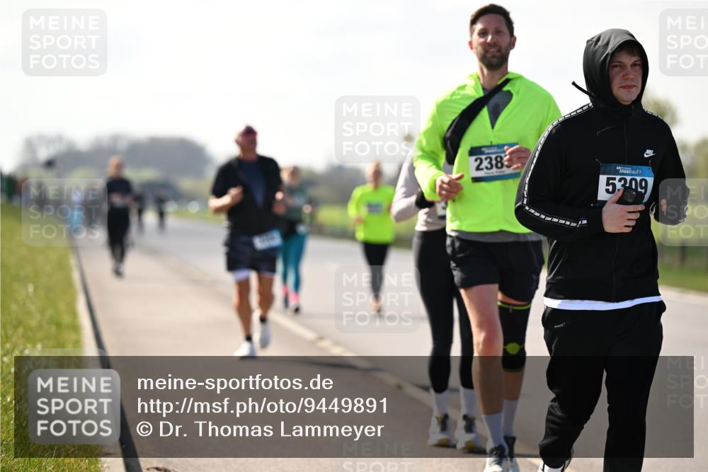 12.04.2026 - 45. Internationalen Wilhelmsburger Insellauf Dr. Thomas Lammeyer http://msf.ph/oto/9449891 12.04.2026 10:40:18 Laufen 2383, 45, 5309 meine-sportfotos.de