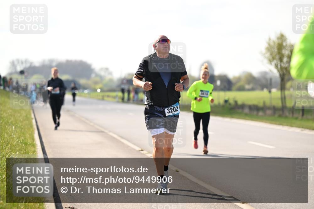 12.04.2026 - 45. Internationalen Wilhelmsburger Insellauf Dr. Thomas Lammeyer http://msf.ph/oto/9449906 12.04.2026 10:40:20 Laufen 3202 meine-sportfotos.de