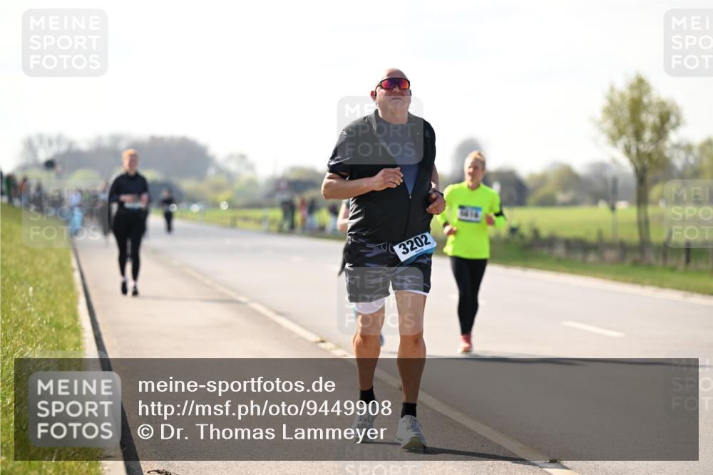 12.04.2026 - 45. Internationalen Wilhelmsburger Insellauf Dr. Thomas Lammeyer http://msf.ph/oto/9449908 12.04.2026 10:40:21 Laufen 3202 meine-sportfotos.de