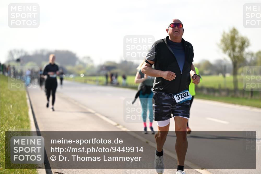 12.04.2026 - 45. Internationalen Wilhelmsburger Insellauf Dr. Thomas Lammeyer http://msf.ph/oto/9449914 12.04.2026 10:40:21 Laufen 3202 meine-sportfotos.de
