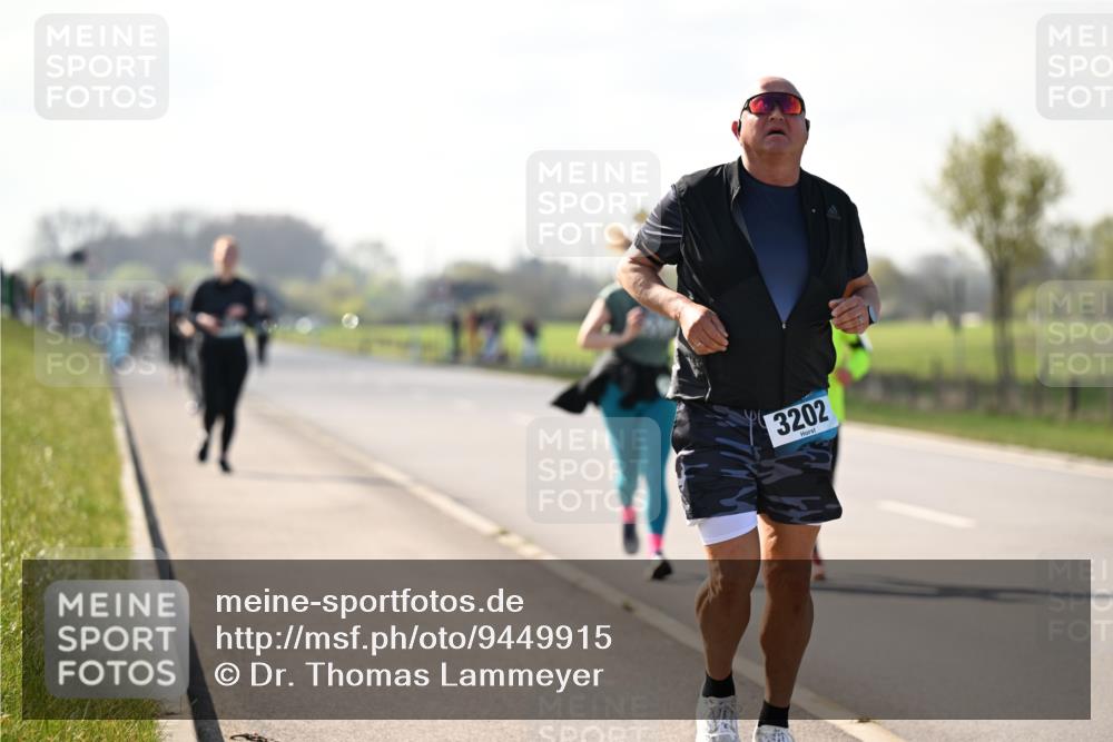 12.04.2026 - 45. Internationalen Wilhelmsburger Insellauf Dr. Thomas Lammeyer http://msf.ph/oto/9449915 12.04.2026 10:40:22 Laufen 3202 meine-sportfotos.de