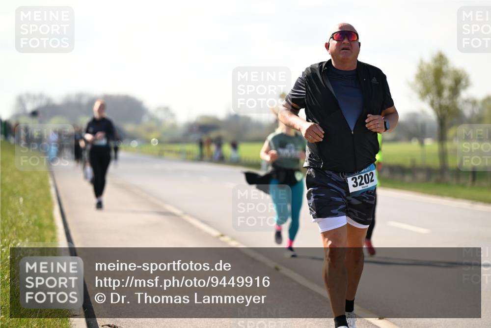12.04.2026 - 45. Internationalen Wilhelmsburger Insellauf Dr. Thomas Lammeyer http://msf.ph/oto/9449916 12.04.2026 10:40:22 Laufen 3202 meine-sportfotos.de