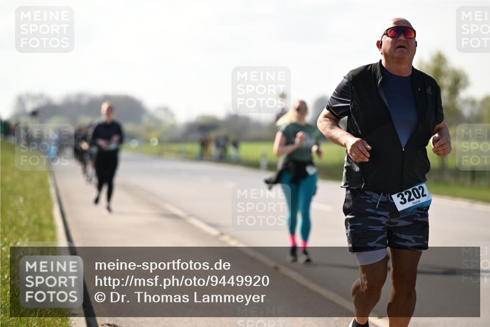 12.04.2026 - 45. Internationalen Wilhelmsburger Insellauf Dr. Thomas Lammeyer http://msf.ph/oto/9449920 12.04.2026 10:40:22 Laufen 3202 meine-sportfotos.de