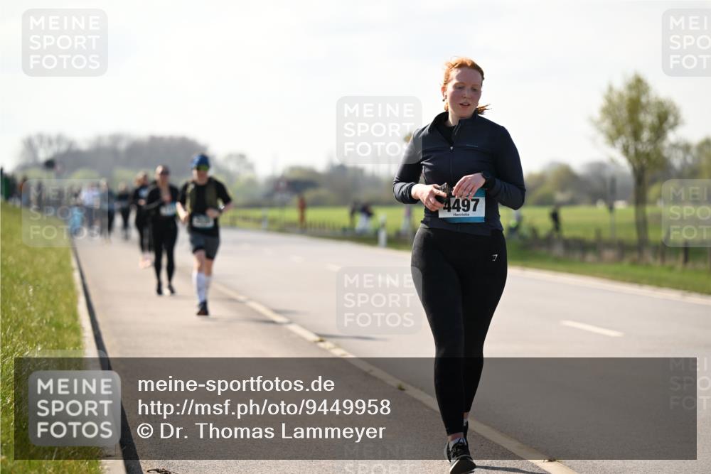 12.04.2026 - 45. Internationalen Wilhelmsburger Insellauf Dr. Thomas Lammeyer http://msf.ph/oto/9449958 12.04.2026 10:40:30 Laufen 4497, 7 meine-sportfotos.de