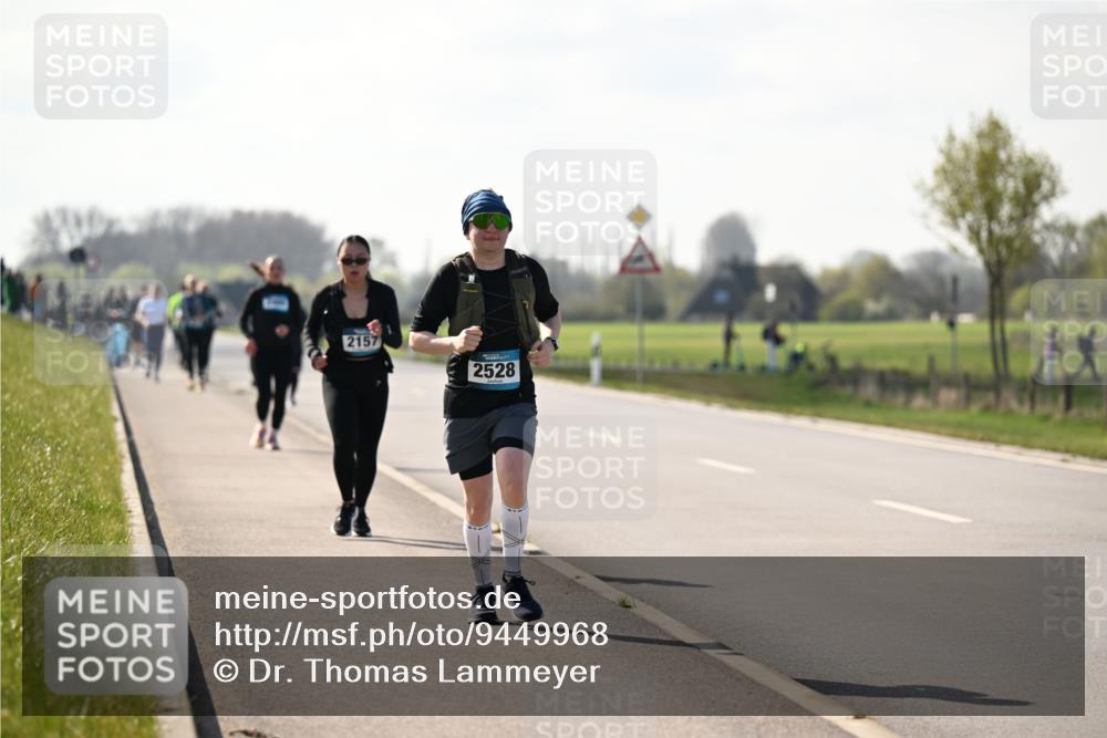 12.04.2026 - 45. Internationalen Wilhelmsburger Insellauf Dr. Thomas Lammeyer http://msf.ph/oto/9449968 12.04.2026 10:40:34 Laufen 2157, 2528 meine-sportfotos.de