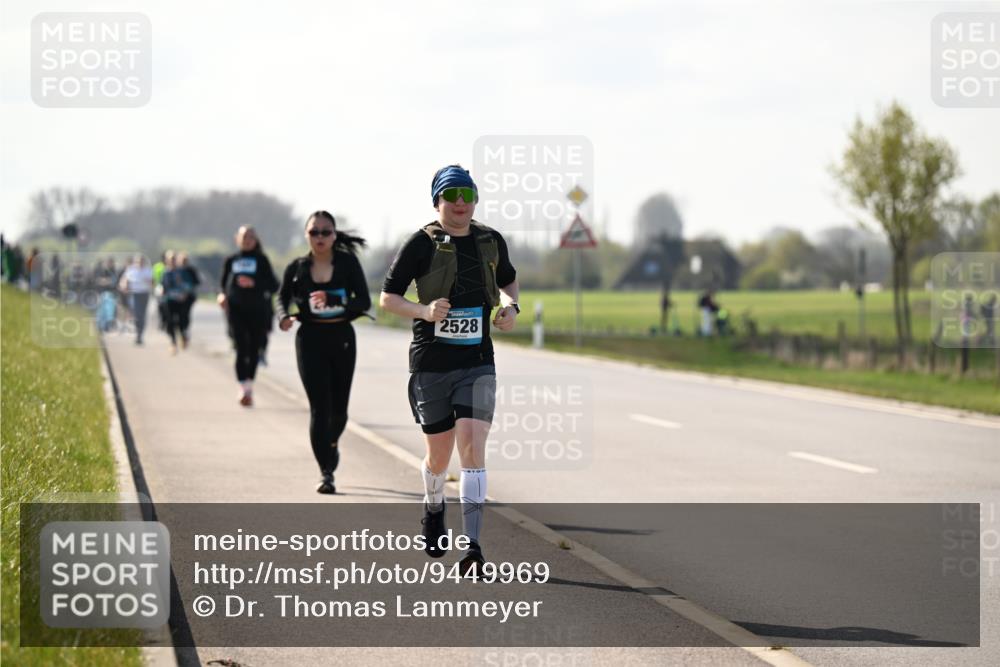 12.04.2026 - 45. Internationalen Wilhelmsburger Insellauf Dr. Thomas Lammeyer http://msf.ph/oto/9449969 12.04.2026 10:40:34 Laufen 2528 meine-sportfotos.de