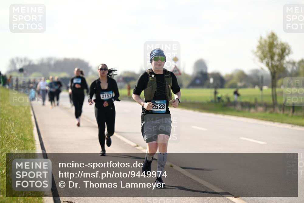 12.04.2026 - 45. Internationalen Wilhelmsburger Insellauf Dr. Thomas Lammeyer http://msf.ph/oto/9449974 12.04.2026 10:40:35 Laufen 2157, 2528 meine-sportfotos.de