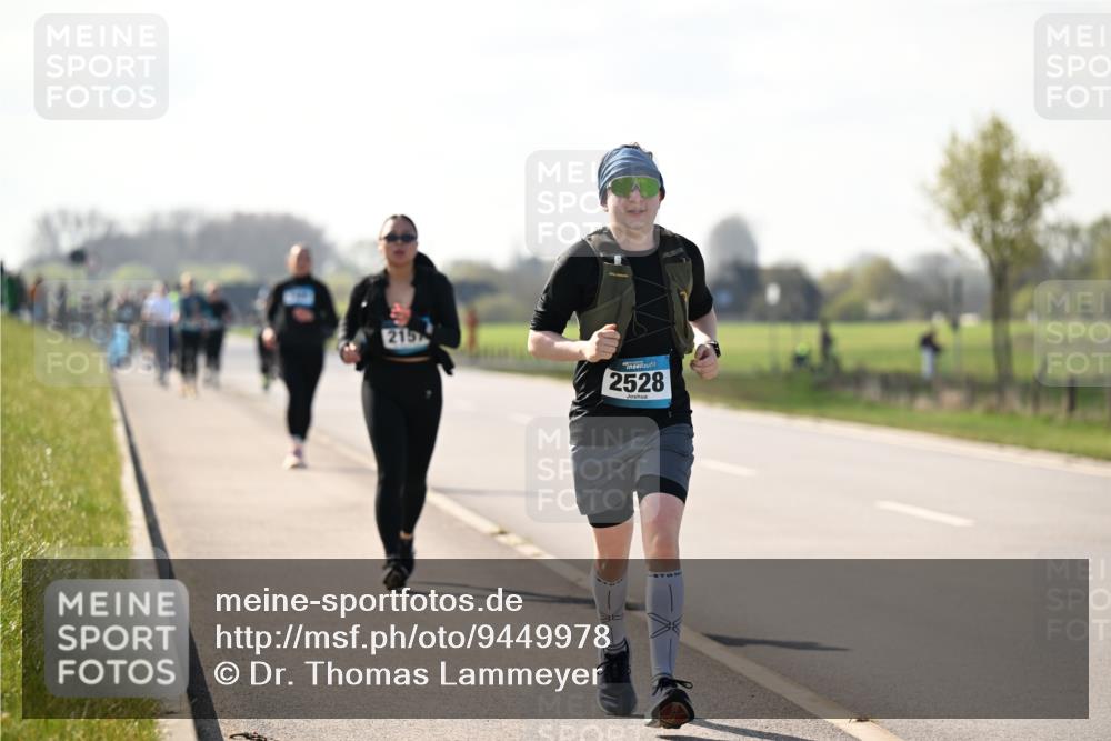 12.04.2026 - 45. Internationalen Wilhelmsburger Insellauf Dr. Thomas Lammeyer http://msf.ph/oto/9449978 12.04.2026 10:40:36 Laufen 215, 2528 meine-sportfotos.de
