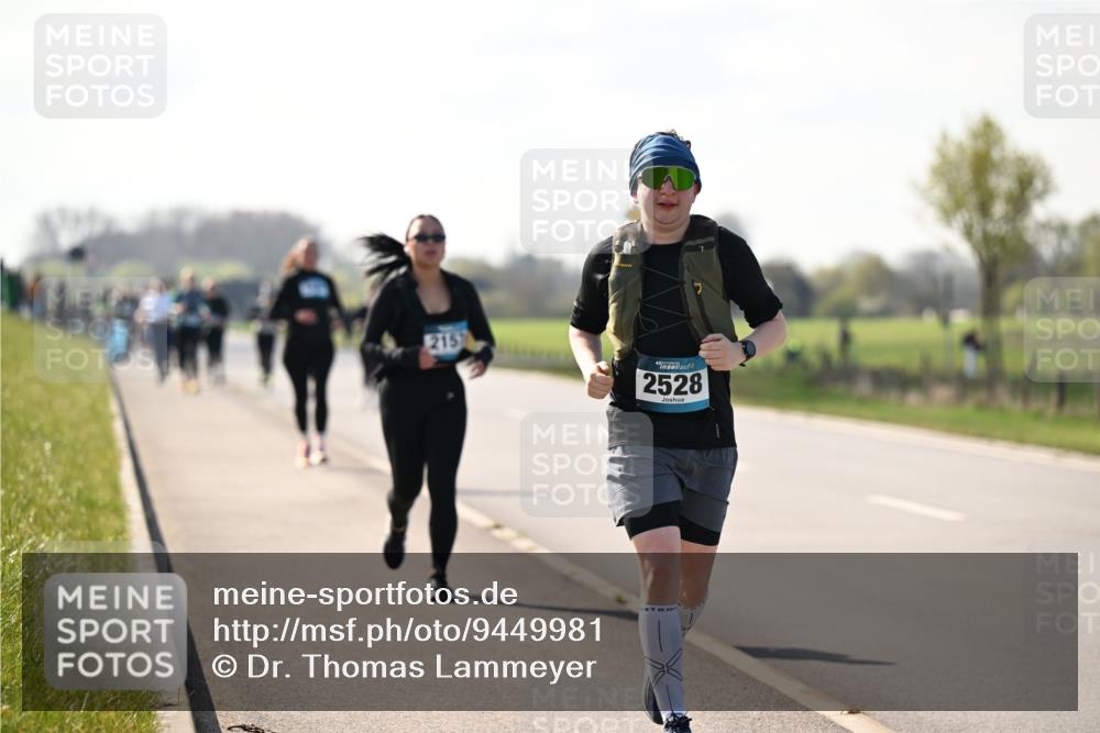 12.04.2026 - 45. Internationalen Wilhelmsburger Insellauf Dr. Thomas Lammeyer http://msf.ph/oto/9449981 12.04.2026 10:40:36 Laufen 2157, 2528 meine-sportfotos.de