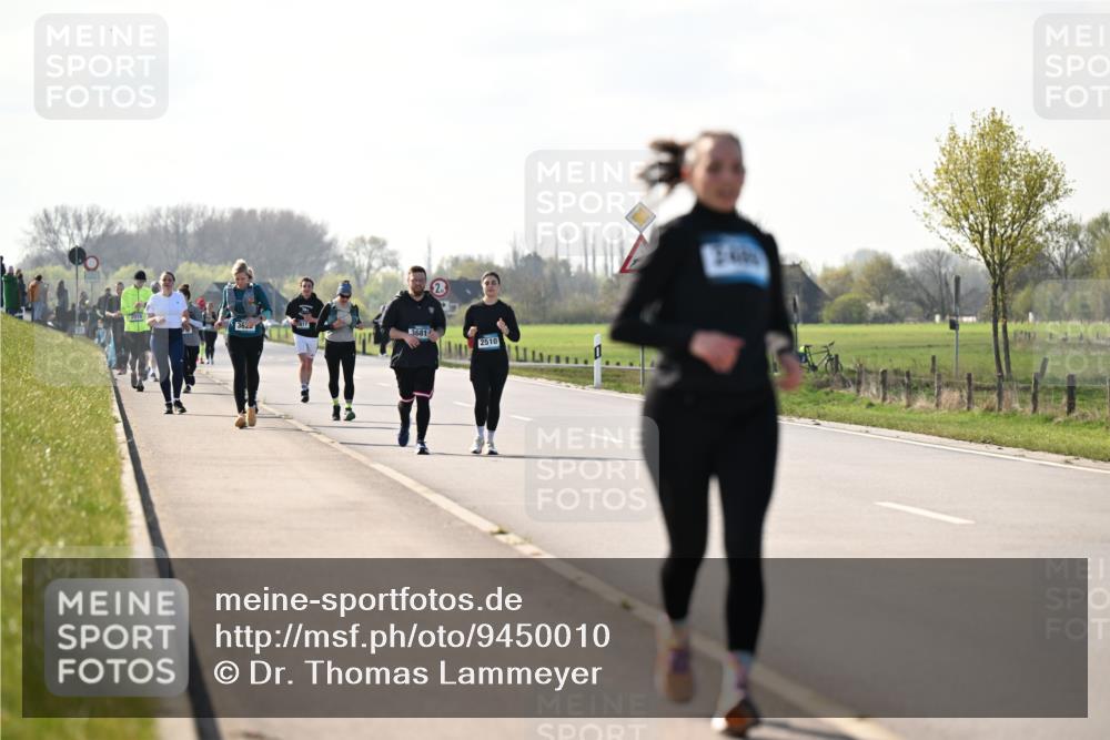 12.04.2026 - 45. Internationalen Wilhelmsburger Insellauf Dr. Thomas Lammeyer http://msf.ph/oto/9450010 12.04.2026 10:40:43 Laufen 3622, 3681, 2510 meine-sportfotos.de