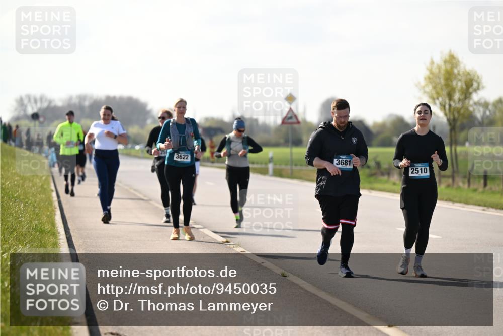 12.04.2026 - 45. Internationalen Wilhelmsburger Insellauf Dr. Thomas Lammeyer http://msf.ph/oto/9450035 12.04.2026 10:40:52 Laufen 3622, 3681, 2510 meine-sportfotos.de