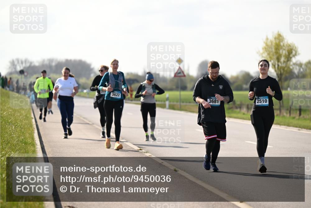 12.04.2026 - 45. Internationalen Wilhelmsburger Insellauf Dr. Thomas Lammeyer http://msf.ph/oto/9450036 12.04.2026 10:40:52 Laufen 3622, 3681, 2510 meine-sportfotos.de
