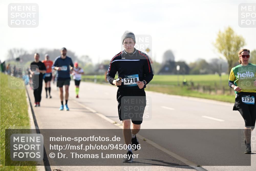 12.04.2026 - 45. Internationalen Wilhelmsburger Insellauf Dr. Thomas Lammeyer http://msf.ph/oto/9450096 12.04.2026 10:41:09 Laufen 3718, 2135 meine-sportfotos.de