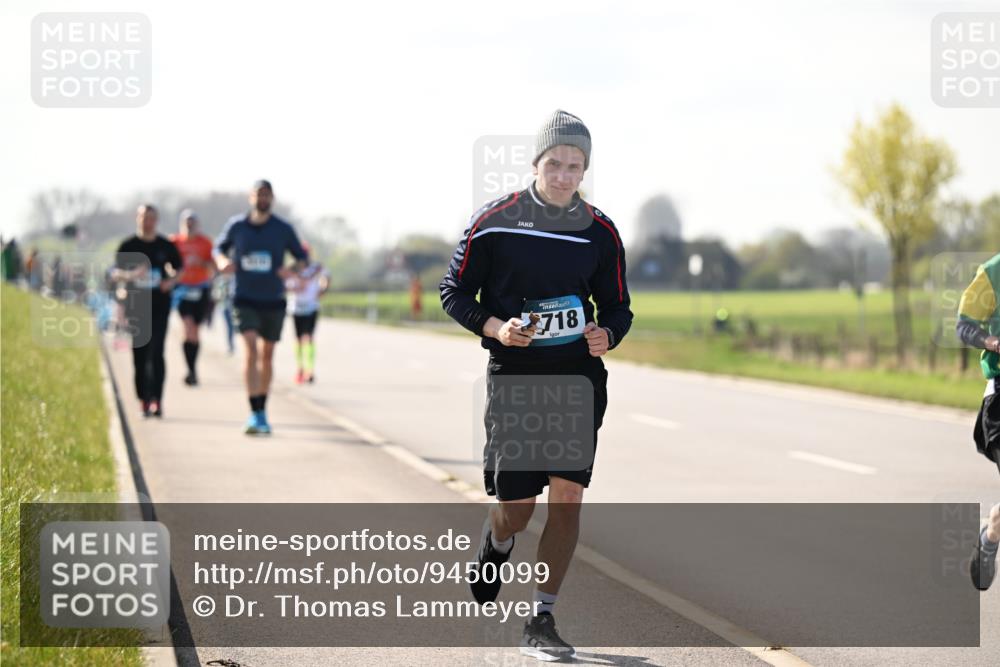 12.04.2026 - 45. Internationalen Wilhelmsburger Insellauf Dr. Thomas Lammeyer http://msf.ph/oto/9450099 12.04.2026 10:41:09 Laufen 718 meine-sportfotos.de