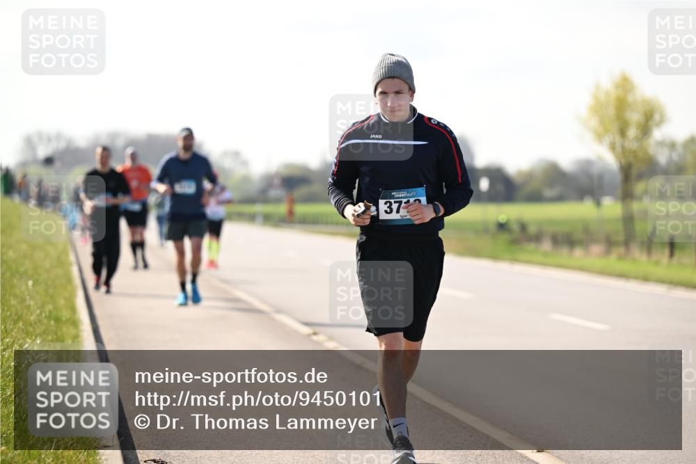 12.04.2026 - 45. Internationalen Wilhelmsburger Insellauf Dr. Thomas Lammeyer http://msf.ph/oto/9450101 12.04.2026 10:41:10 Laufen 37 meine-sportfotos.de