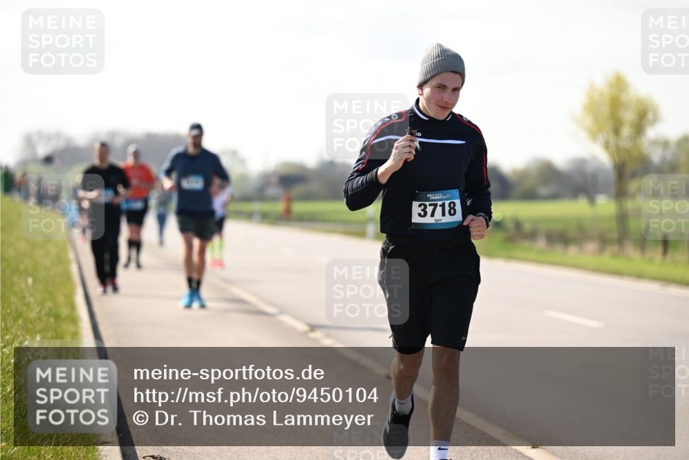 12.04.2026 - 45. Internationalen Wilhelmsburger Insellauf Dr. Thomas Lammeyer http://msf.ph/oto/9450104 12.04.2026 10:41:10 Laufen 3718 meine-sportfotos.de