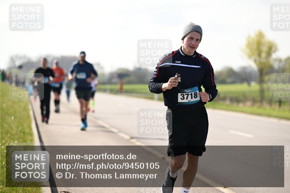12.04.2026 - 45. Internationalen Wilhelmsburger Insellauf Dr. Thomas Lammeyer http://msf.ph/oto/9450105 12.04.2026 10:41:10 Laufen 3718 meine-sportfotos.de