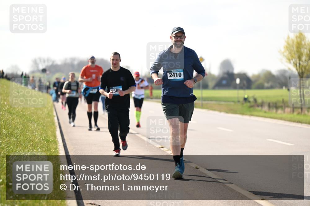 12.04.2026 - 45. Internationalen Wilhelmsburger Insellauf Dr. Thomas Lammeyer http://msf.ph/oto/9450119 12.04.2026 10:41:14 Laufen 2565, 2410 meine-sportfotos.de