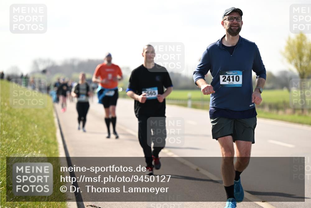 12.04.2026 - 45. Internationalen Wilhelmsburger Insellauf Dr. Thomas Lammeyer http://msf.ph/oto/9450127 12.04.2026 10:41:16 Laufen 2565, 4, 2410 meine-sportfotos.de