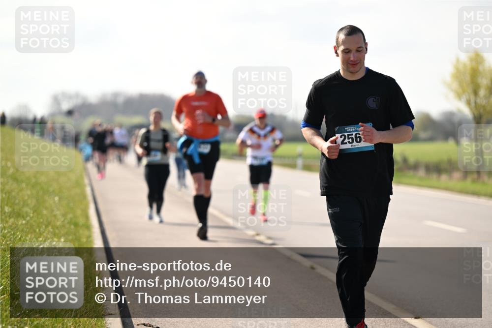 12.04.2026 - 45. Internationalen Wilhelmsburger Insellauf Dr. Thomas Lammeyer http://msf.ph/oto/9450140 12.04.2026 10:41:18 Laufen 256 meine-sportfotos.de
