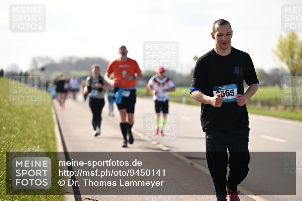 12.04.2026 - 45. Internationalen Wilhelmsburger Insellauf Dr. Thomas Lammeyer http://msf.ph/oto/9450141 12.04.2026 10:41:18 Laufen 2565 meine-sportfotos.de