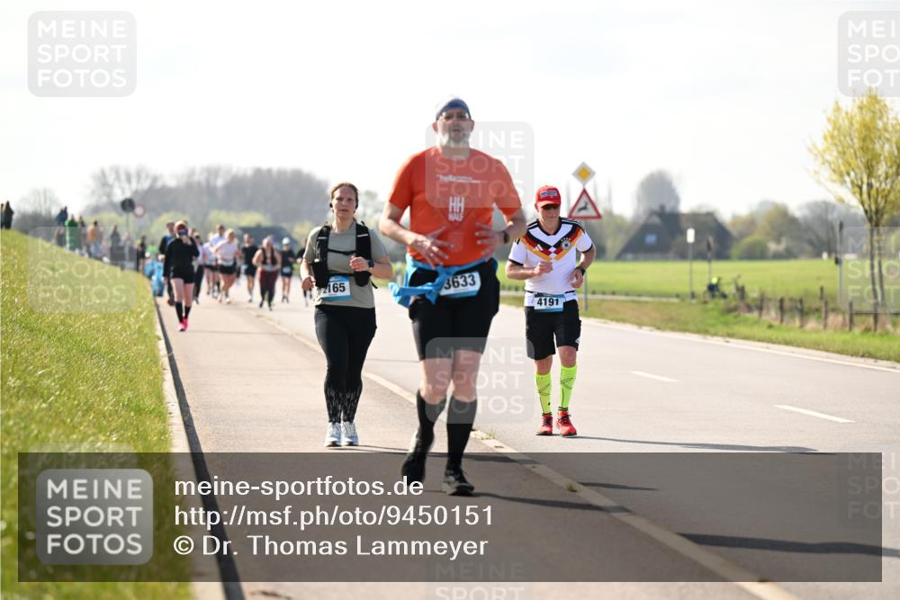 12.04.2026 - 45. Internationalen Wilhelmsburger Insellauf Dr. Thomas Lammeyer http://msf.ph/oto/9450151 12.04.2026 10:41:20 Laufen 165, 3633, 4191 meine-sportfotos.de
