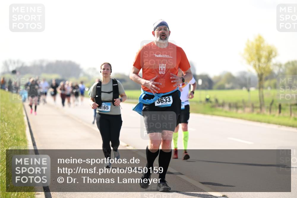 12.04.2026 - 45. Internationalen Wilhelmsburger Insellauf Dr. Thomas Lammeyer http://msf.ph/oto/9450159 12.04.2026 10:41:22 Laufen 30, 165, 3633 meine-sportfotos.de