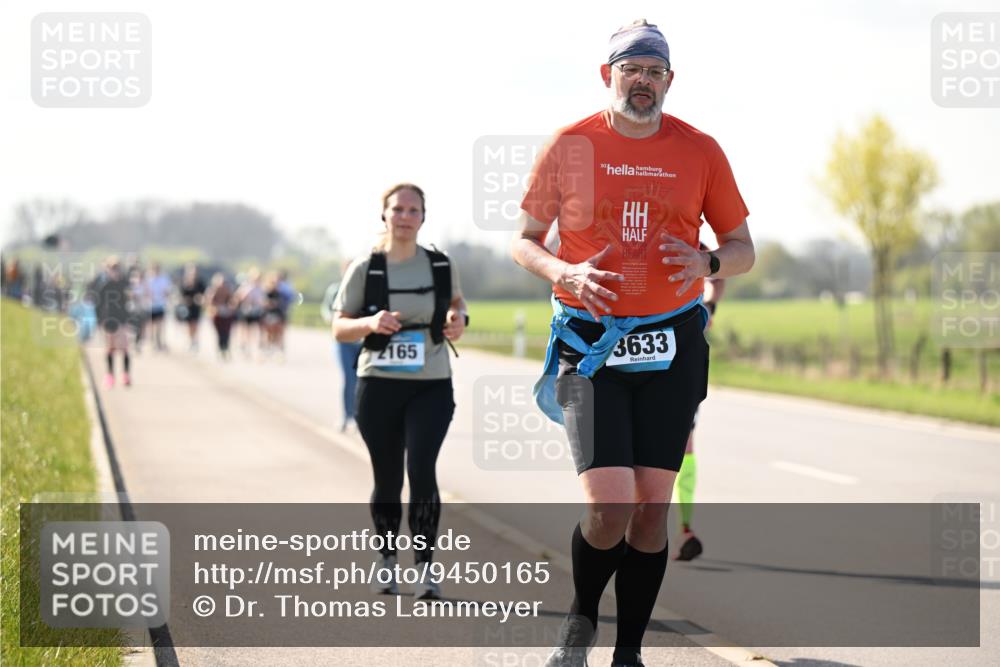 12.04.2026 - 45. Internationalen Wilhelmsburger Insellauf Dr. Thomas Lammeyer http://msf.ph/oto/9450165 12.04.2026 10:41:23 Laufen 30, 2165, 3633 meine-sportfotos.de