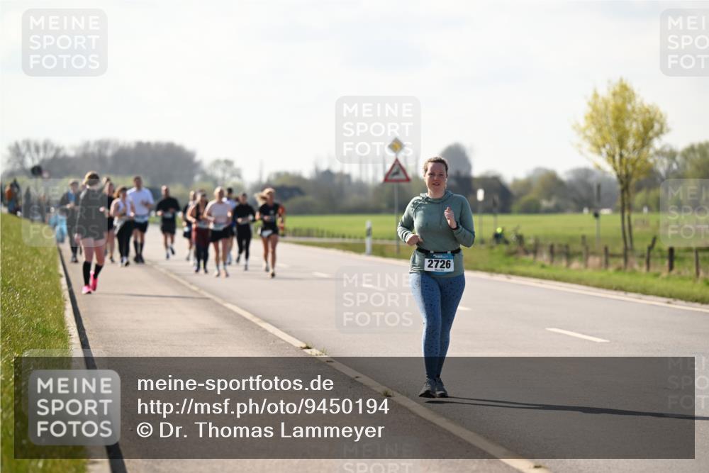 12.04.2026 - 45. Internationalen Wilhelmsburger Insellauf Dr. Thomas Lammeyer http://msf.ph/oto/9450194 12.04.2026 10:41:30 Laufen 2726 meine-sportfotos.de