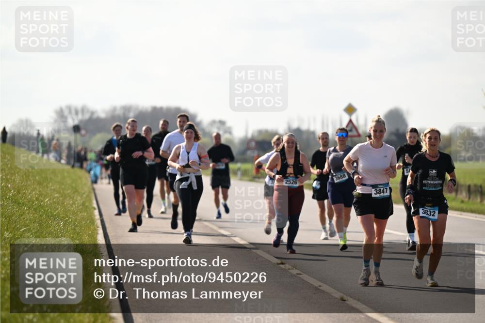 12.04.2026 - 45. Internationalen Wilhelmsburger Insellauf Dr. Thomas Lammeyer http://msf.ph/oto/9450226 12.04.2026 10:41:40 Laufen 2526, 3688, 3847, 45, 2023, 1920, 3832 meine-sportfotos.de