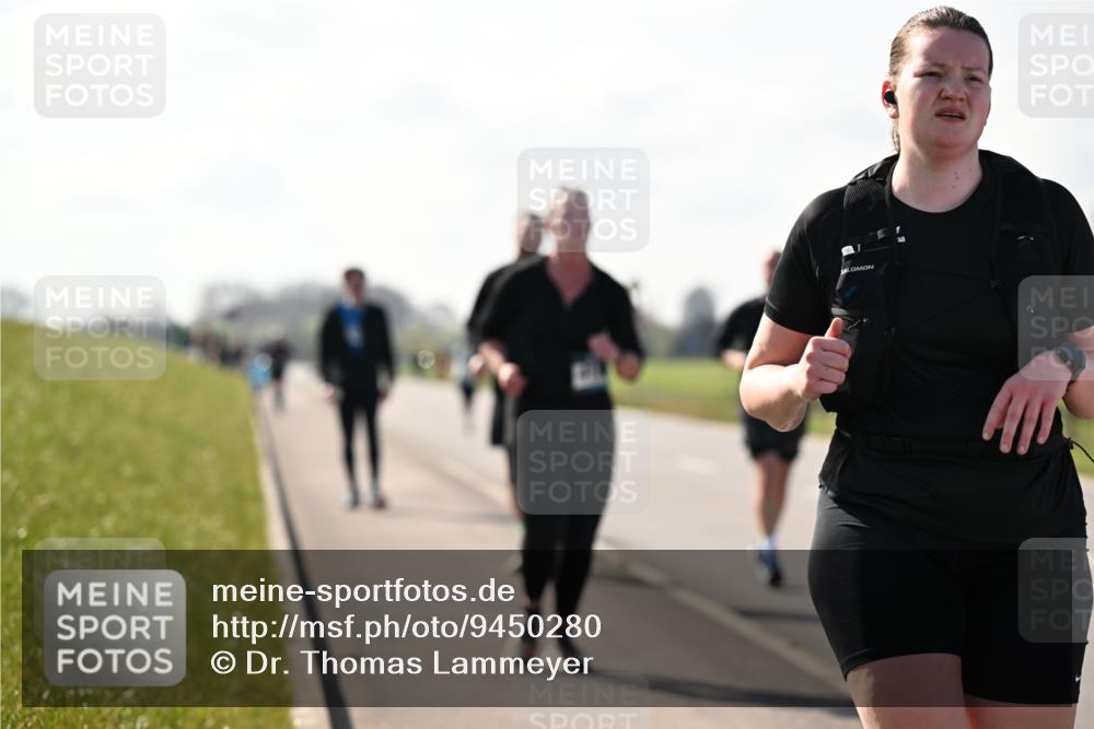 12.04.2026 - 45. Internationalen Wilhelmsburger Insellauf Dr. Thomas Lammeyer http://msf.ph/oto/9450280 12.04.2026 10:41:52 Laufen  meine-sportfotos.de