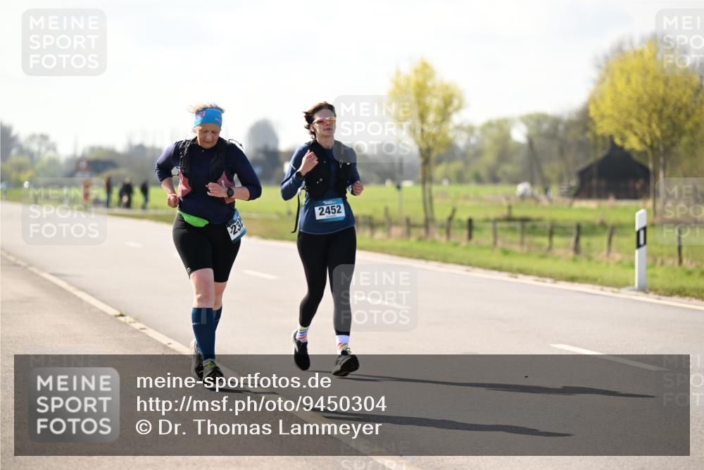 12.04.2026 - 45. Internationalen Wilhelmsburger Insellauf Dr. Thomas Lammeyer http://msf.ph/oto/9450304 12.04.2026 10:42:11 Laufen 23, 2452 meine-sportfotos.de