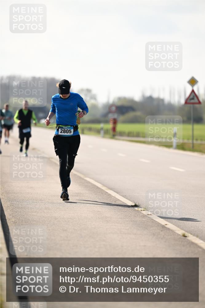 12.04.2026 - 45. Internationalen Wilhelmsburger Insellauf Dr. Thomas Lammeyer http://msf.ph/oto/9450355 12.04.2026 10:43:03 Laufen 2805 meine-sportfotos.de