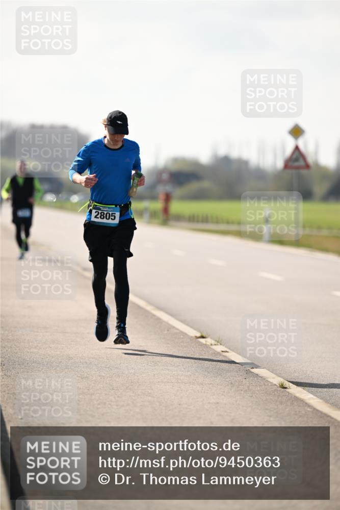 12.04.2026 - 45. Internationalen Wilhelmsburger Insellauf Dr. Thomas Lammeyer http://msf.ph/oto/9450363 12.04.2026 10:43:04 Laufen 2805 meine-sportfotos.de