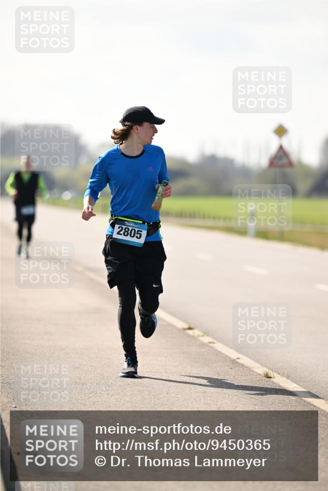 12.04.2026 - 45. Internationalen Wilhelmsburger Insellauf Dr. Thomas Lammeyer http://msf.ph/oto/9450365 12.04.2026 10:43:06 Laufen 2805 meine-sportfotos.de