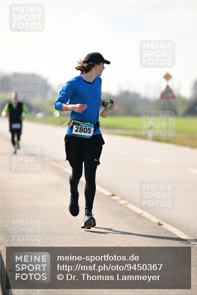 12.04.2026 - 45. Internationalen Wilhelmsburger Insellauf Dr. Thomas Lammeyer http://msf.ph/oto/9450367 12.04.2026 10:43:06 Laufen 2805 meine-sportfotos.de
