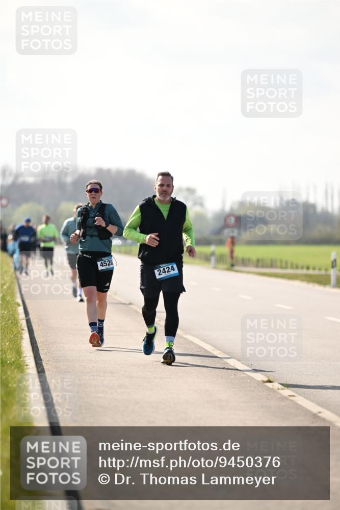 12.04.2026 - 45. Internationalen Wilhelmsburger Insellauf Dr. Thomas Lammeyer http://msf.ph/oto/9450376 12.04.2026 10:43:13 Laufen 2, 4520, 2424 meine-sportfotos.de