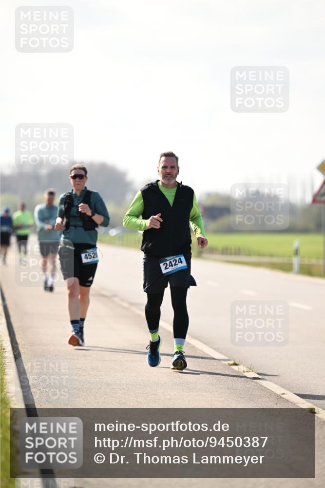 12.04.2026 - 45. Internationalen Wilhelmsburger Insellauf Dr. Thomas Lammeyer http://msf.ph/oto/9450387 12.04.2026 10:43:14 Laufen 4521, 2424 meine-sportfotos.de
