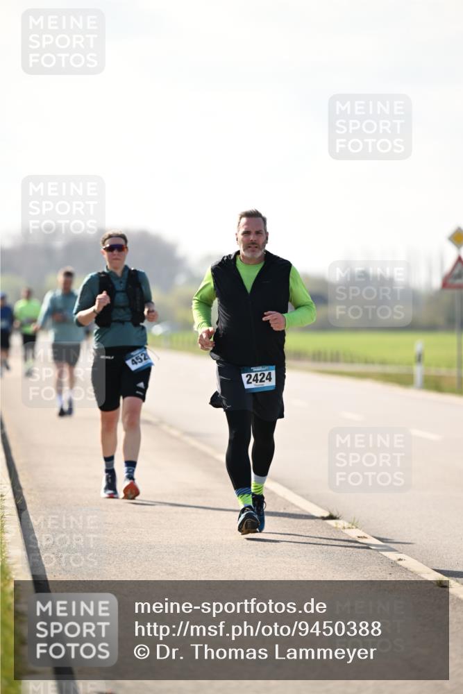 12.04.2026 - 45. Internationalen Wilhelmsburger Insellauf Dr. Thomas Lammeyer http://msf.ph/oto/9450388 12.04.2026 10:43:15 Laufen 452, 2424 meine-sportfotos.de