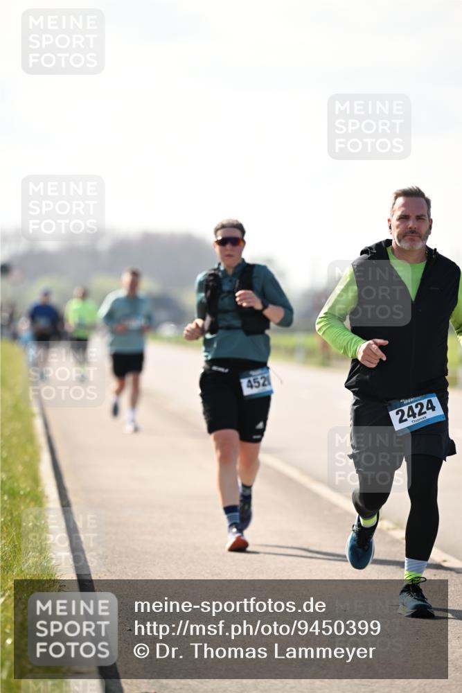12.04.2026 - 45. Internationalen Wilhelmsburger Insellauf Dr. Thomas Lammeyer http://msf.ph/oto/9450399 12.04.2026 10:43:17 Laufen 4521, 2424 meine-sportfotos.de