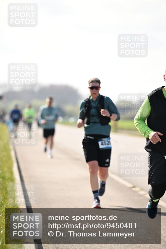 12.04.2026 - 45. Internationalen Wilhelmsburger Insellauf Dr. Thomas Lammeyer http://msf.ph/oto/9450401 12.04.2026 10:43:18 Laufen 452 meine-sportfotos.de