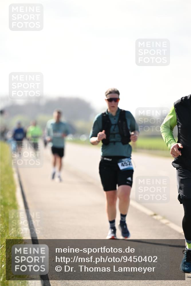 12.04.2026 - 45. Internationalen Wilhelmsburger Insellauf Dr. Thomas Lammeyer http://msf.ph/oto/9450402 12.04.2026 10:43:18 Laufen 452 meine-sportfotos.de