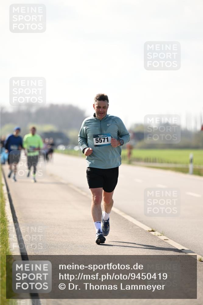 12.04.2026 - 45. Internationalen Wilhelmsburger Insellauf Dr. Thomas Lammeyer http://msf.ph/oto/9450419 12.04.2026 10:43:25 Laufen 5571 meine-sportfotos.de